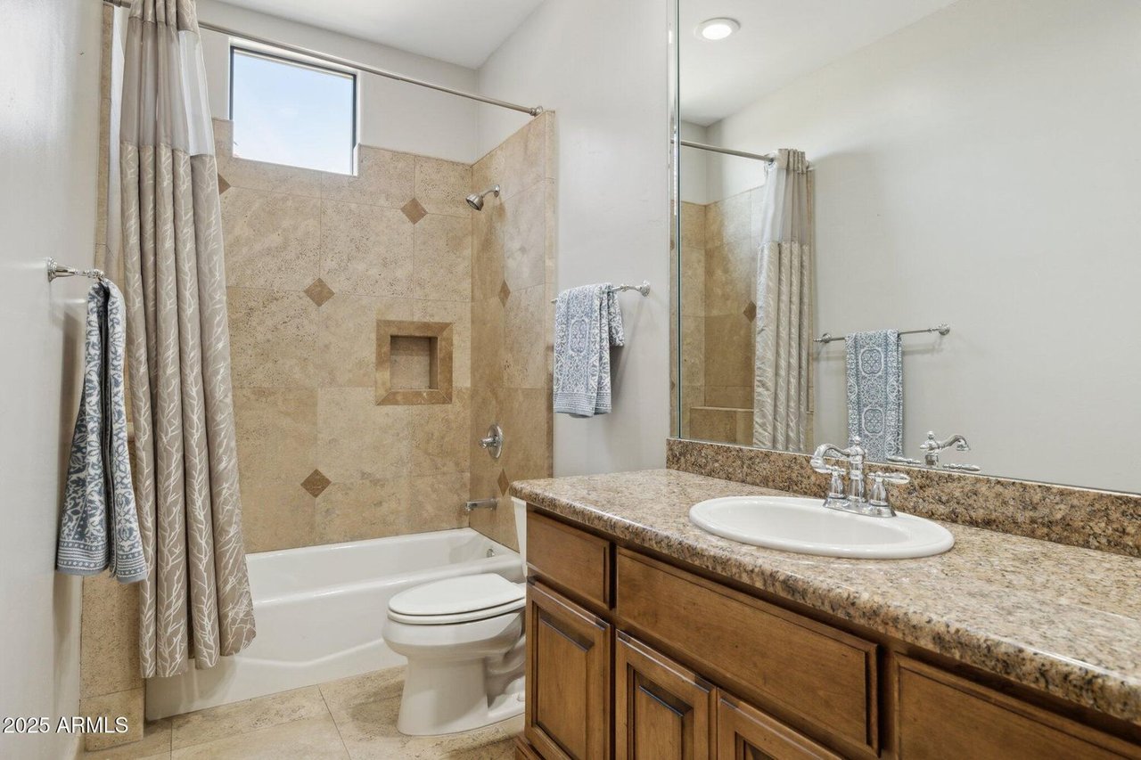 3731 E Halifax Cir 85205