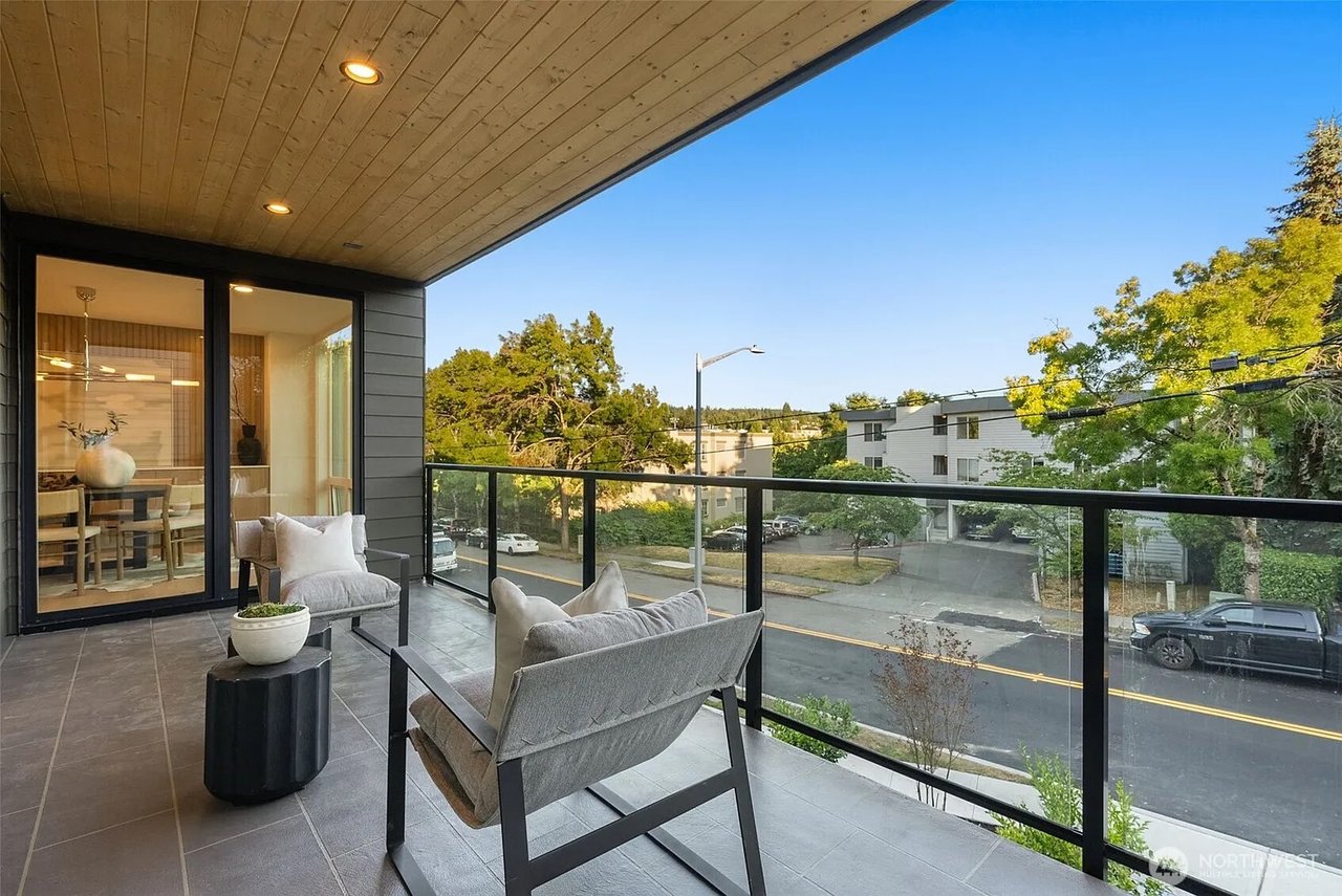 238 4th Avenue #101