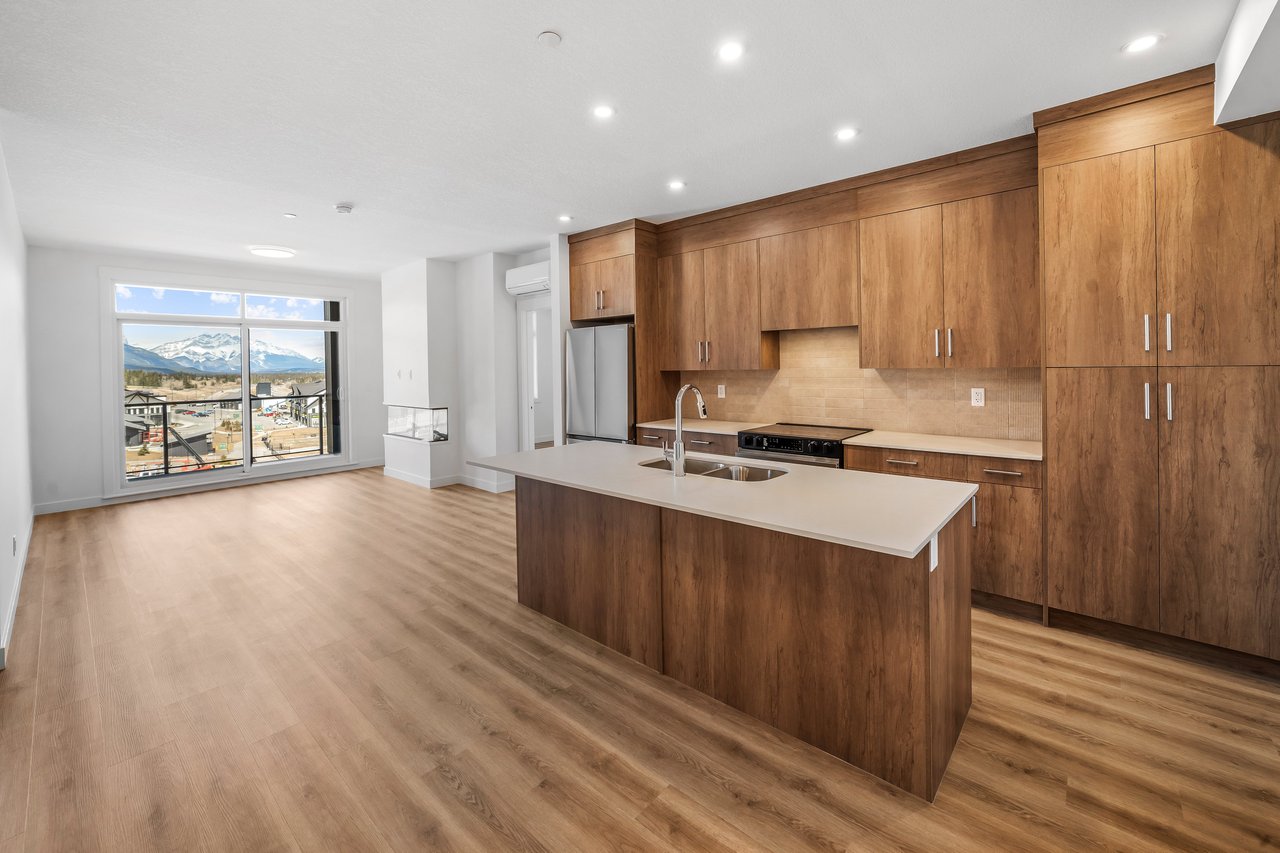10 Cascade Ridge Unit: 206