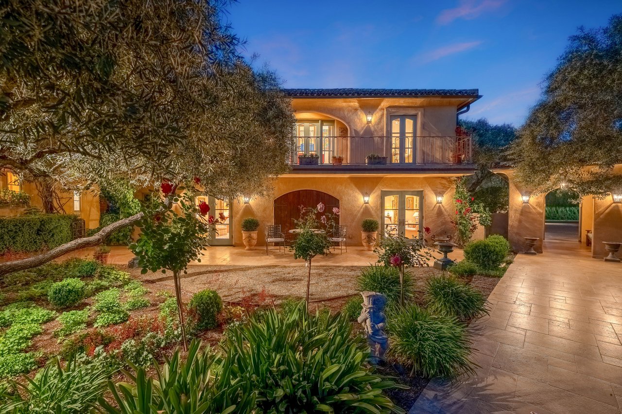 Mills Lane, St. Helena