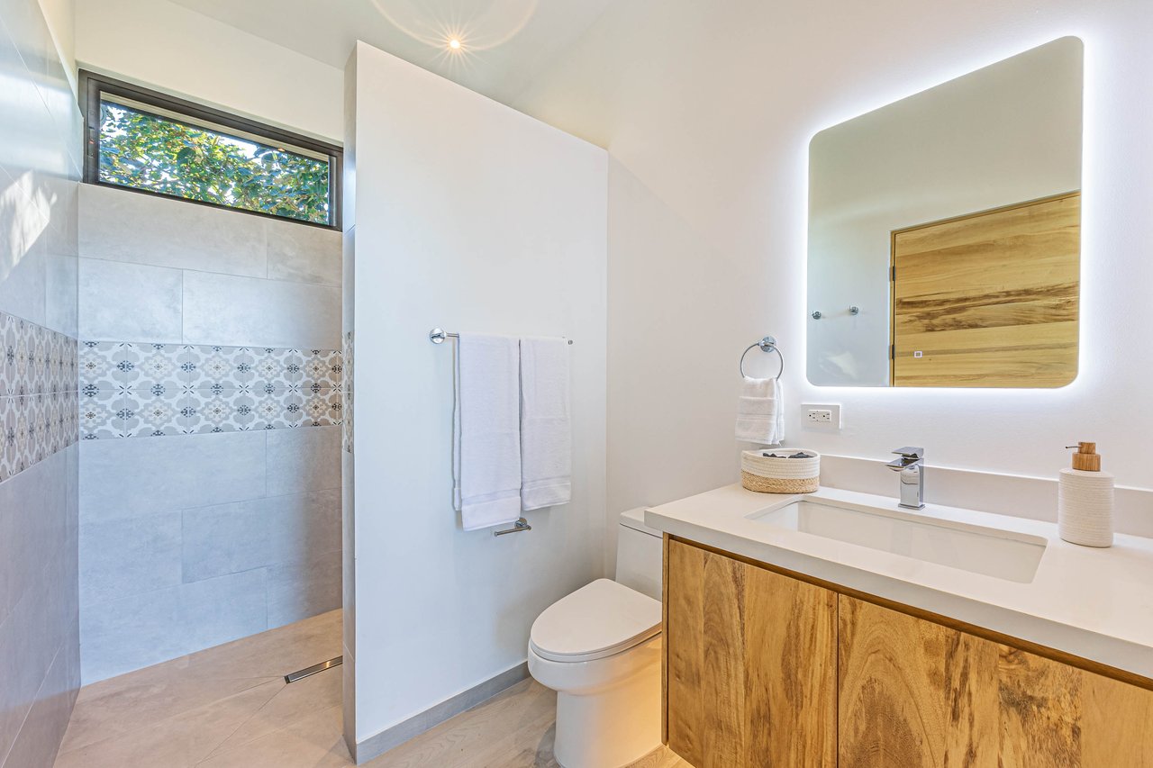 Exclusive Luxury Villa with Infinity Pool