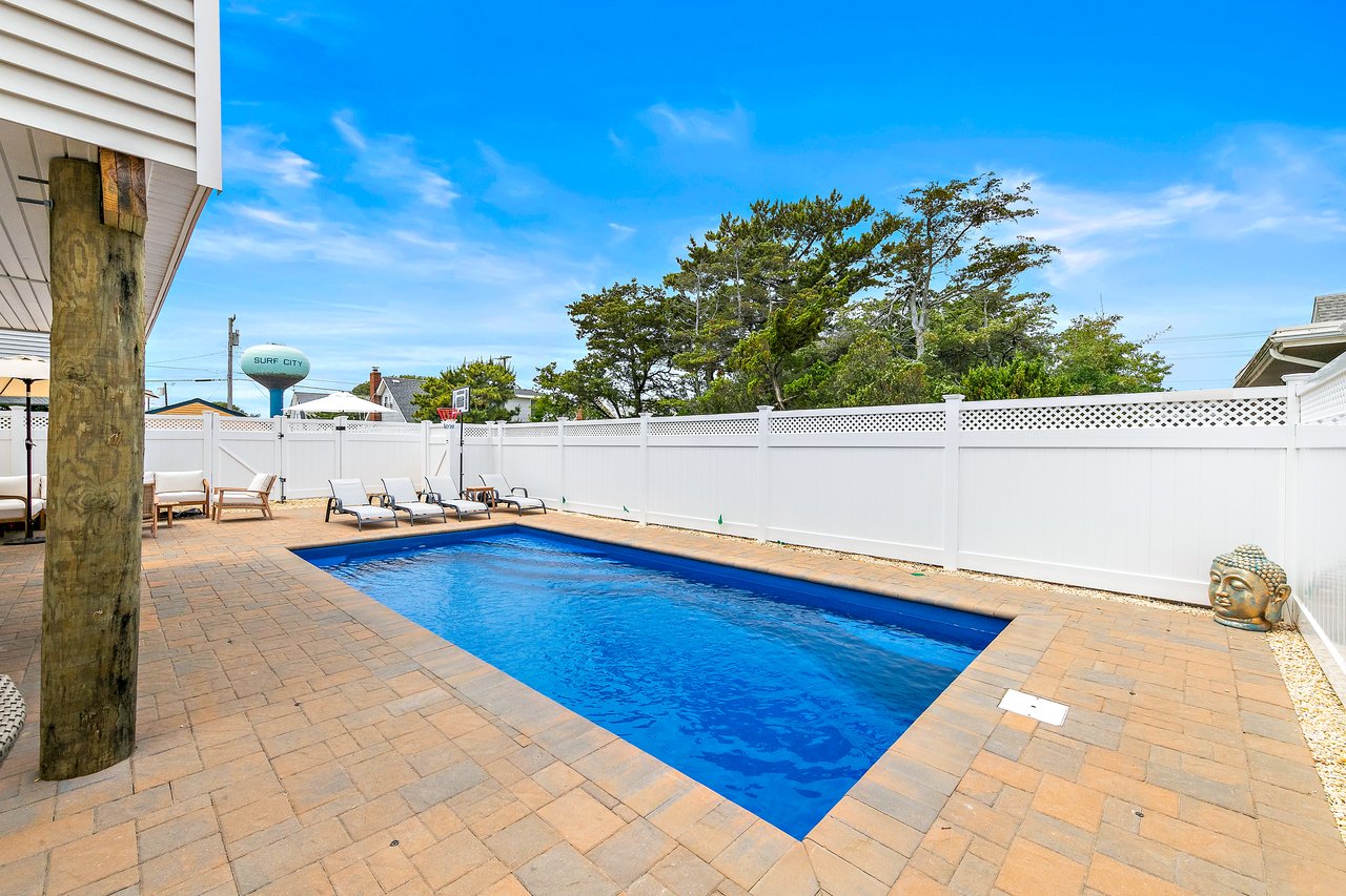 1615 Long Beach Blvd, Surf City