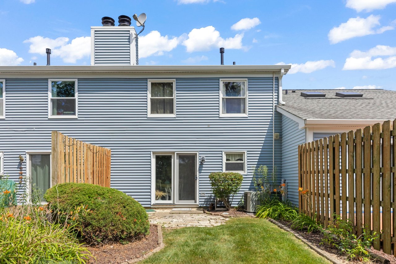 27W327 Providence Lane