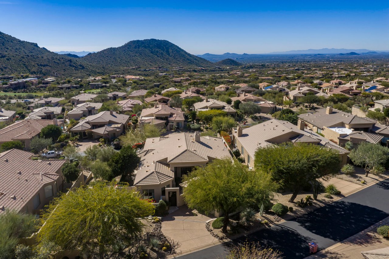 11129 E JUAN TABO Road