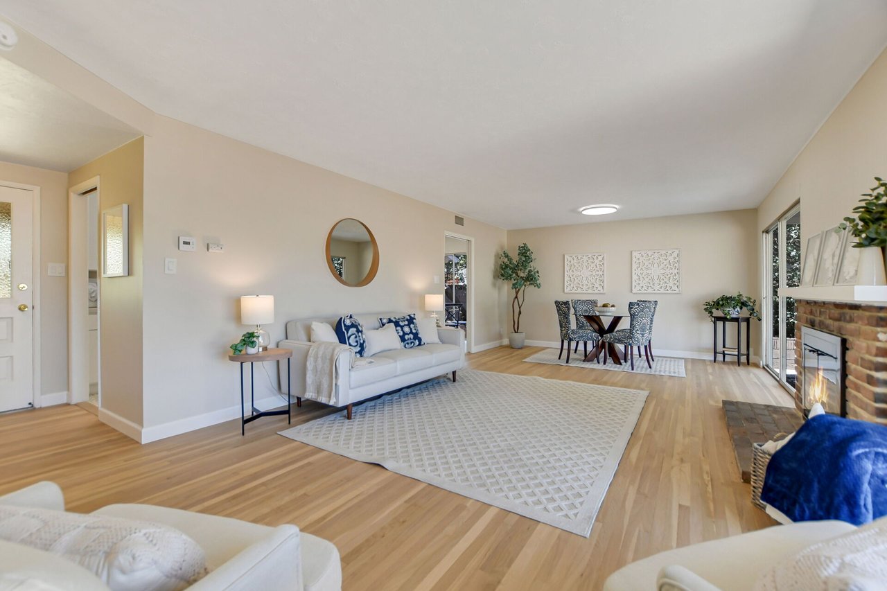 1146 N Soldano Road