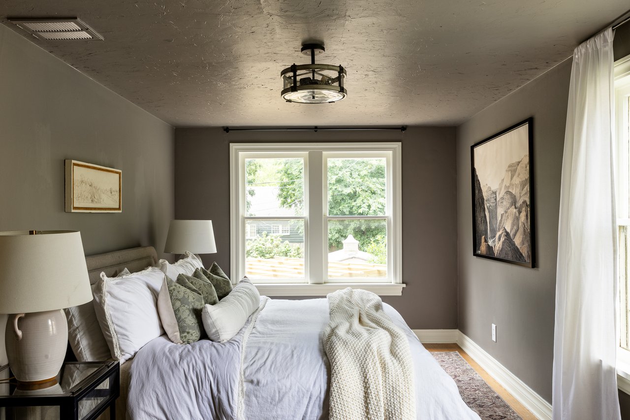 Primary bedroom in Brookhaven Home listed by Jennifer Kragh Group