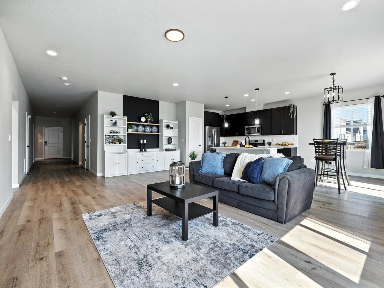 411 Indian Grass Street