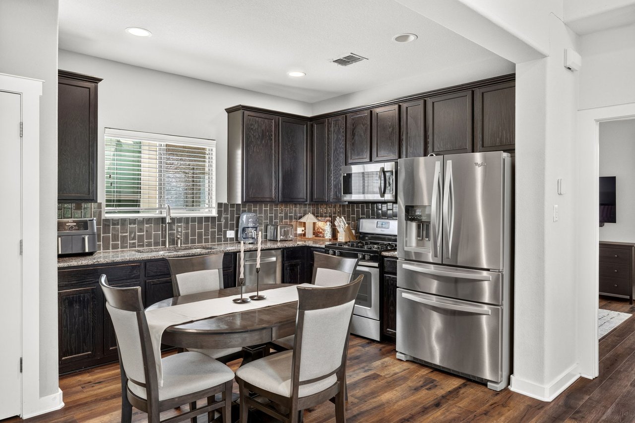 2101 Rivers Edge Way 