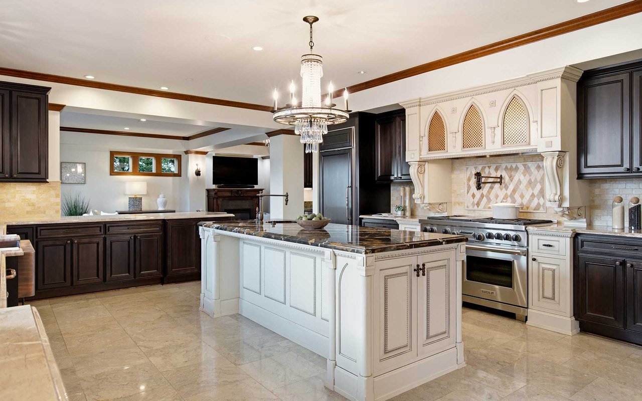 2845 E Lake Sammamish Pkwy SE
