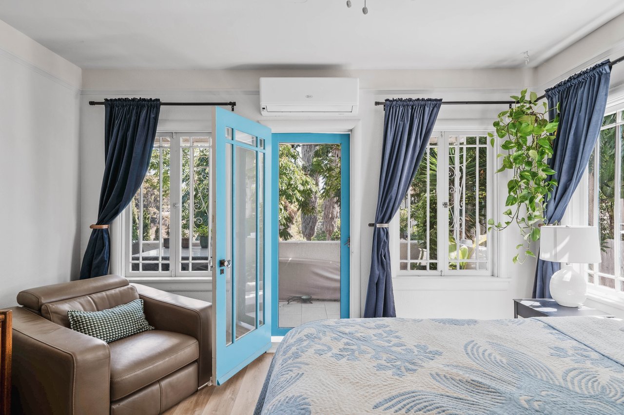 4109-4111 Ibis Street
