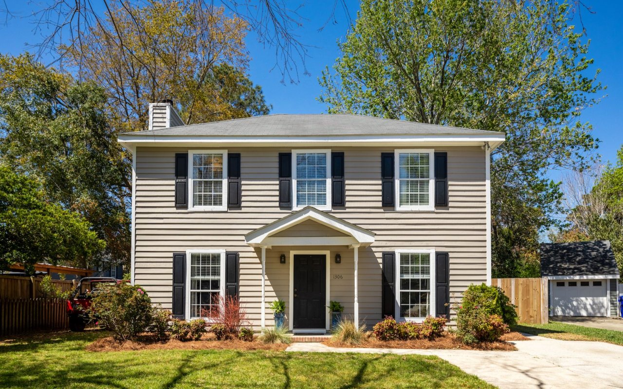 For Sale – Mount Pleasant Homes