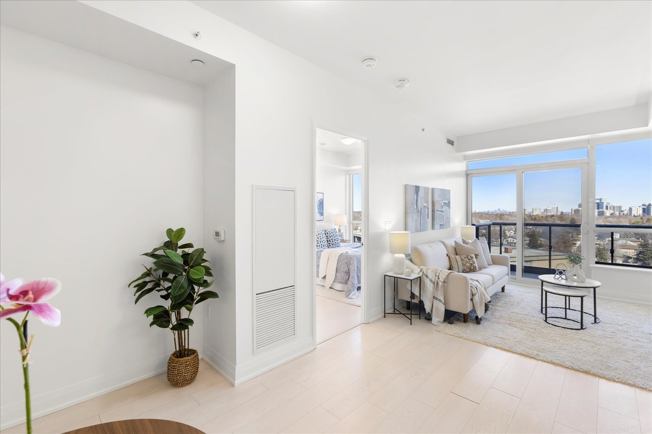 #1009-10 Gibbs Road 