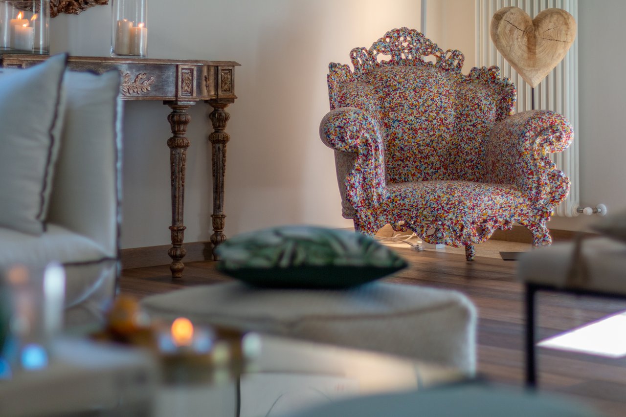 Tuscan Villa With Panoramic Country Views