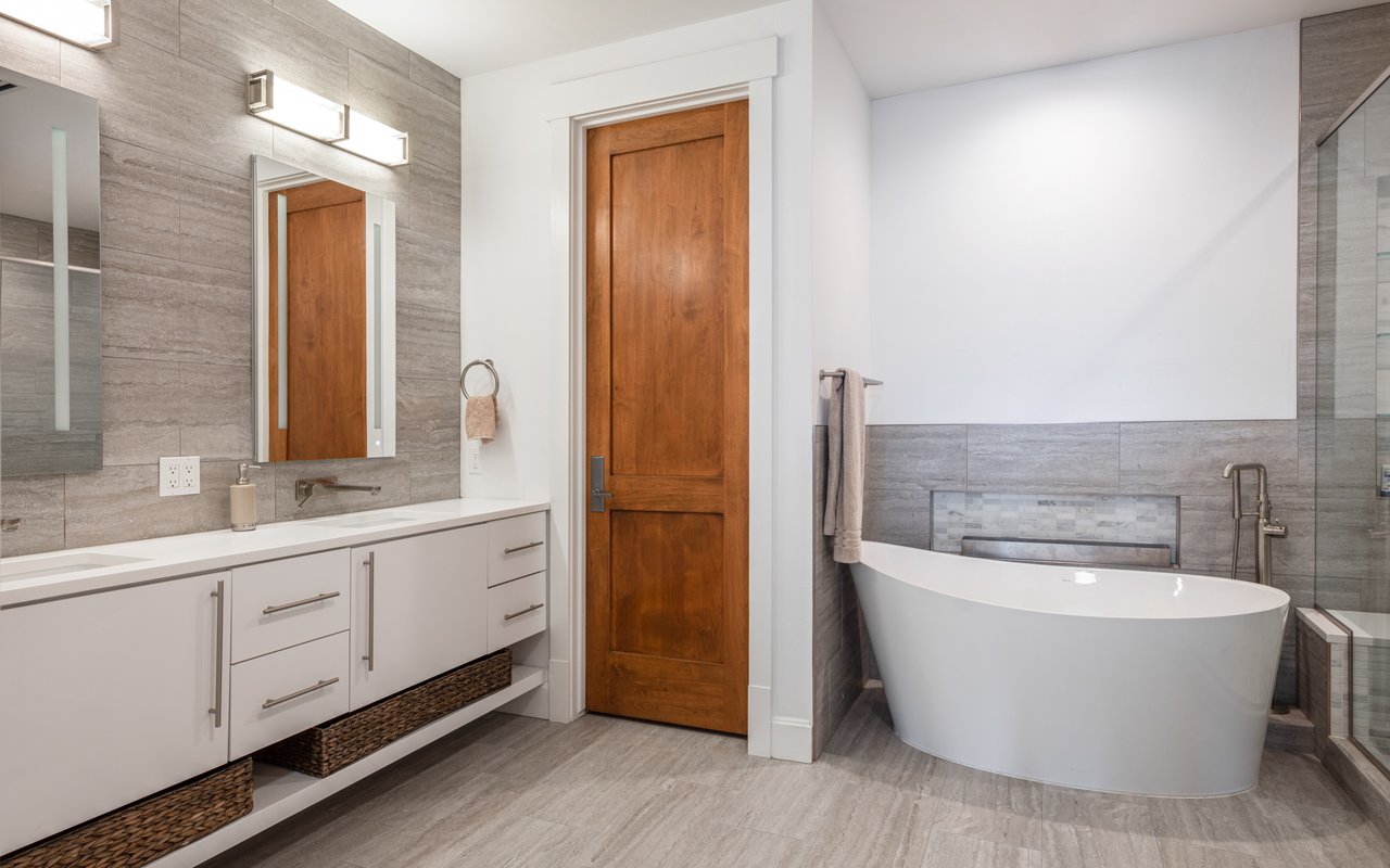 1301 Canyon Boulevard, #304