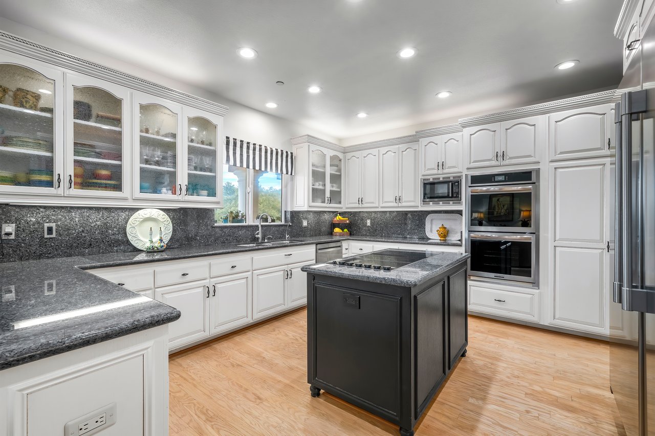 17520 Equestre Court