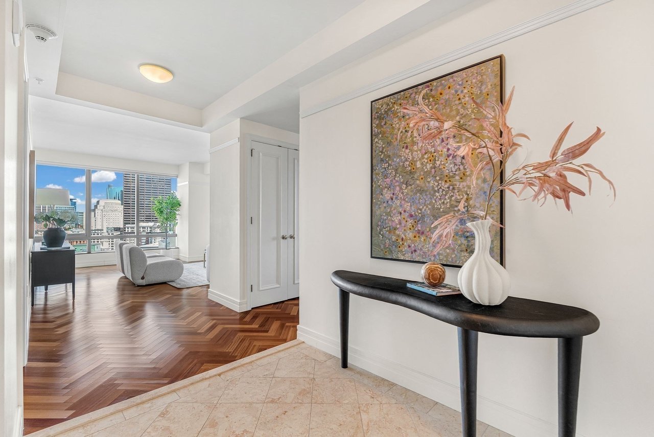 1 Avery Street - #24D