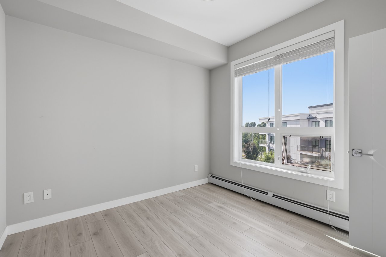 383 Smith Street NW Unit: 402