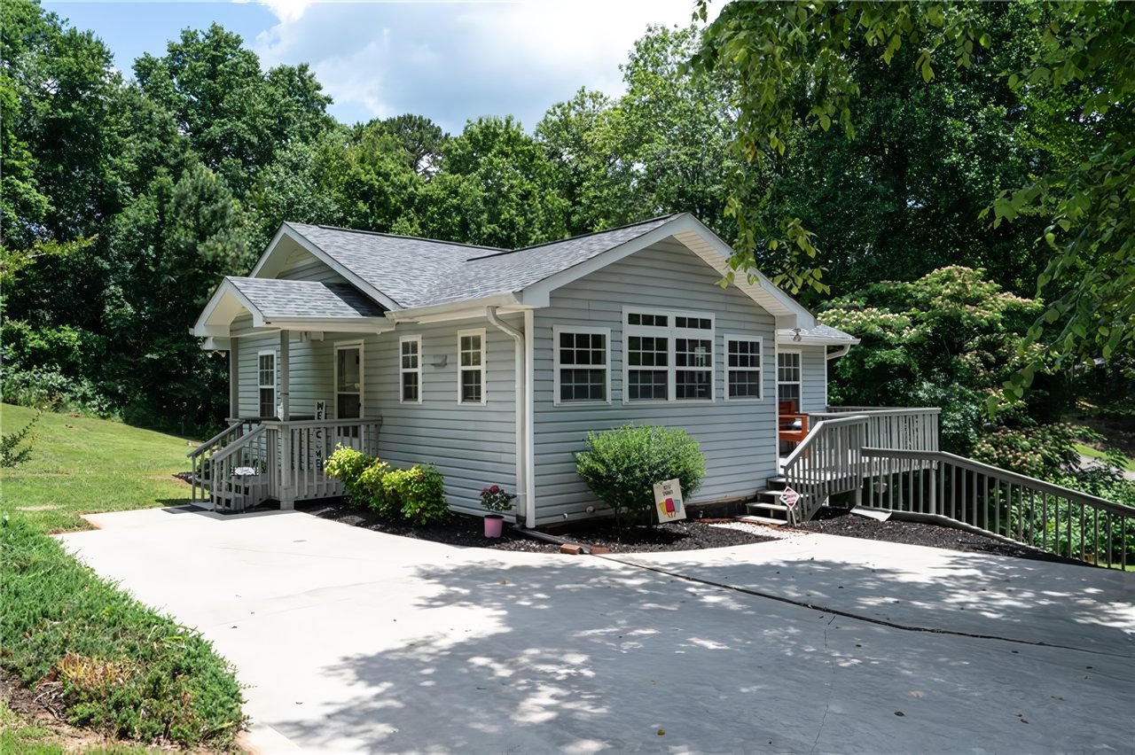 3417 Botany Woods Rd