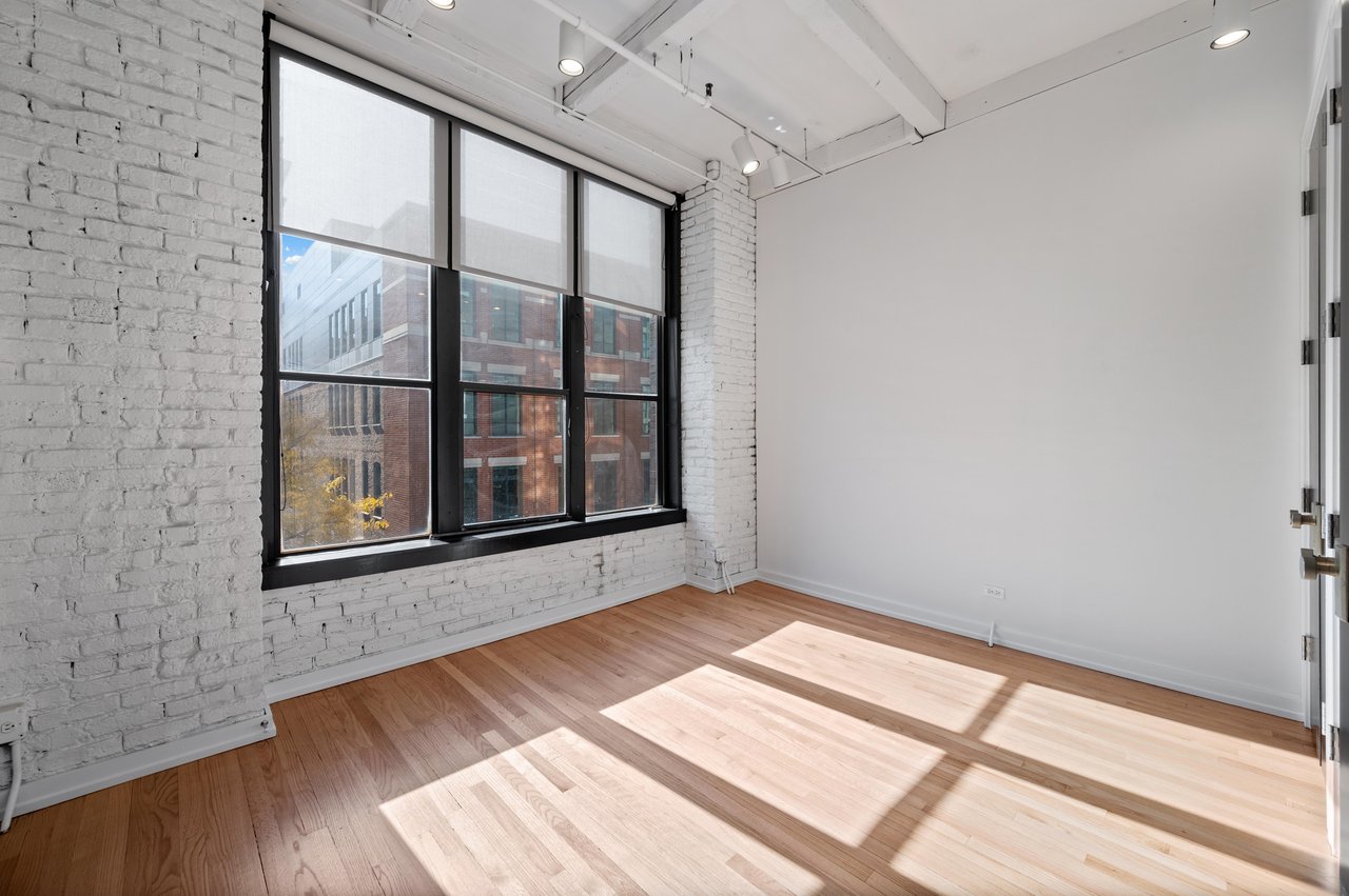 900 West Jackson Boulevard Unit 3W 