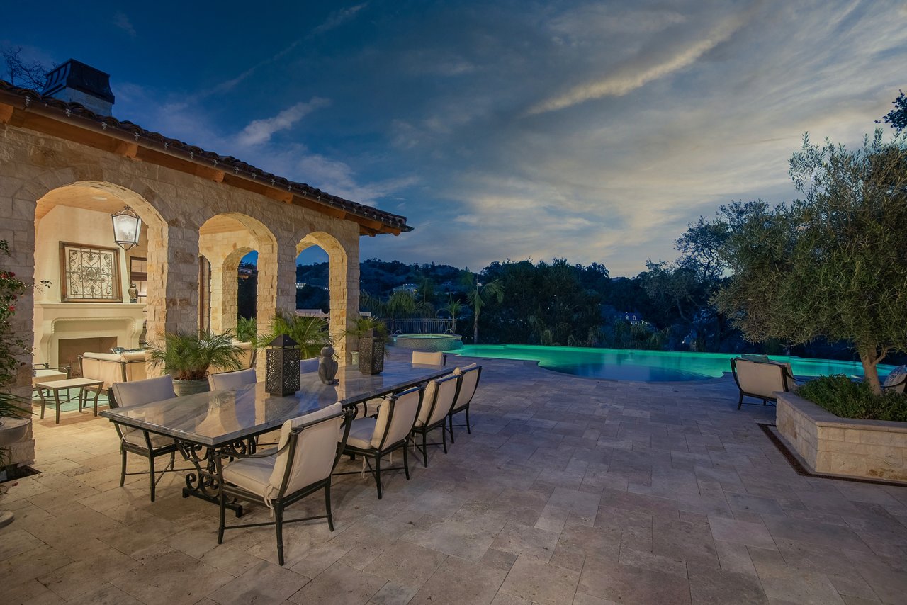 22100 Mount Eden Road