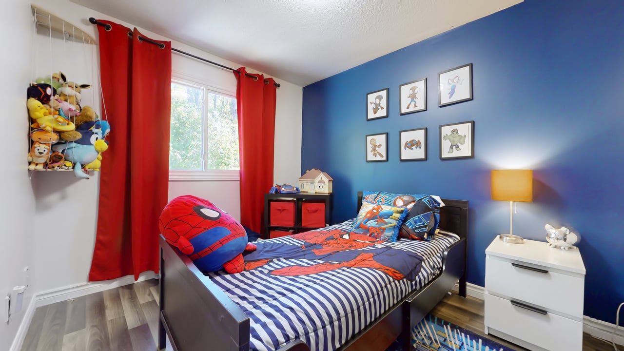52 Adelaide Street Unit:32