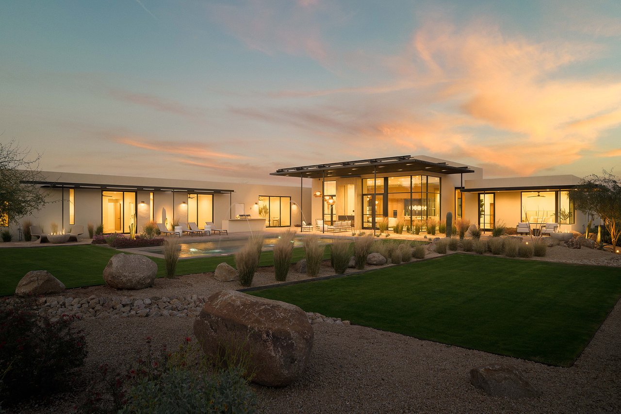 5287 N INVERGORDON Road