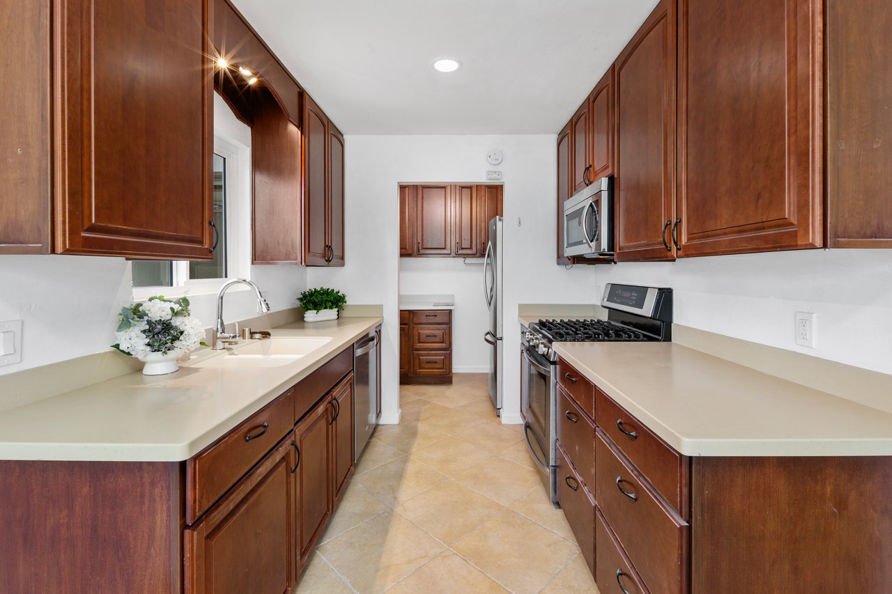 Escondido Charm!