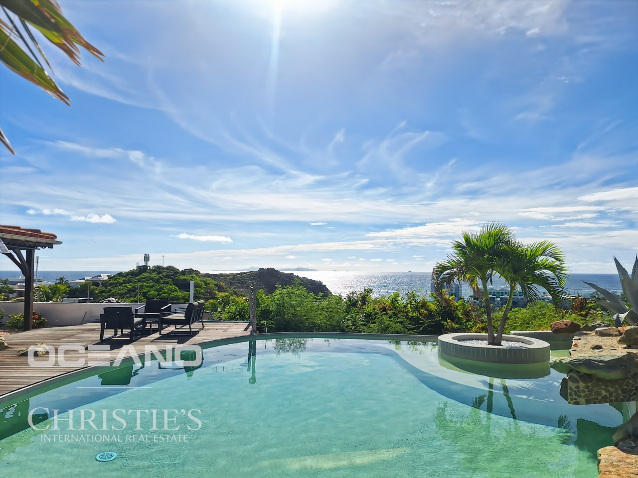 Exceptional Villa – Panoramic Ocean View (Oyster Pond)