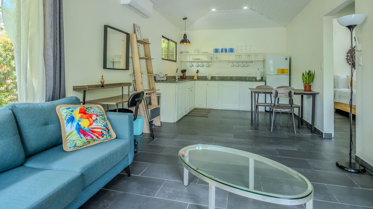 Tropical 3-Cabin Home with Pool and Gardens in the Heart of Uvita