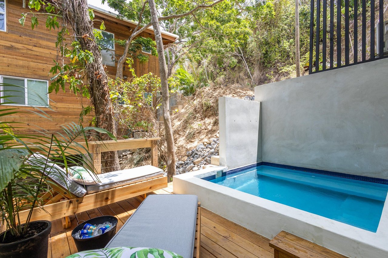 Sea Breeze House on Lot 5D