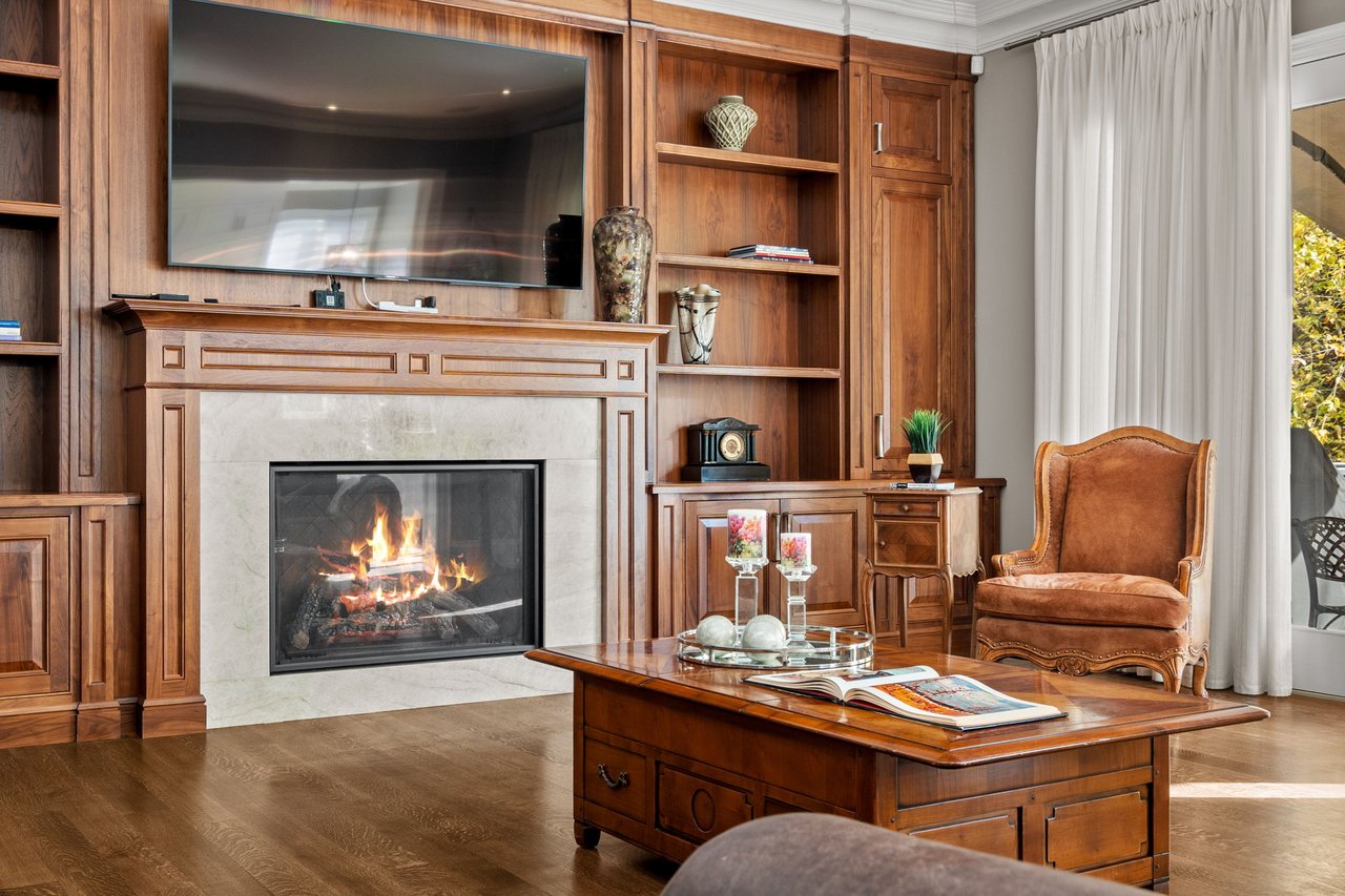  Unmatched Curb Appeal 