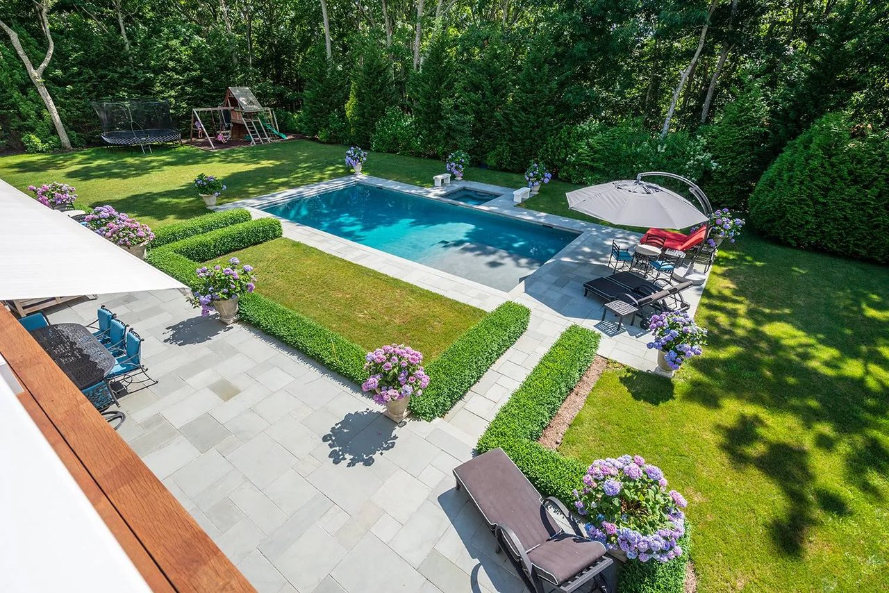 3 Sagaponack Ct
