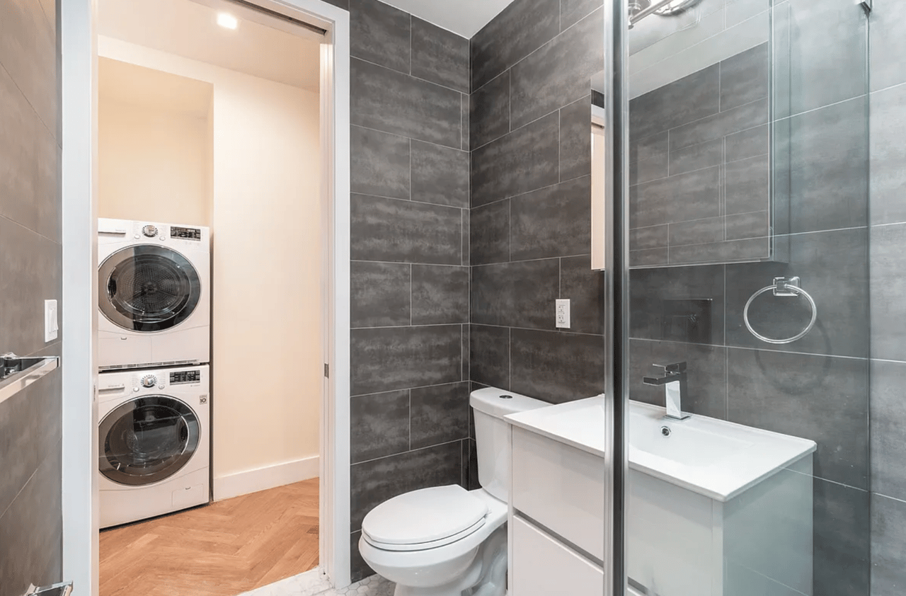 941 Washington Ave #310