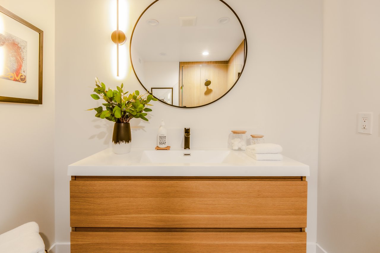 8921 Appian Way, Hollywood Hills