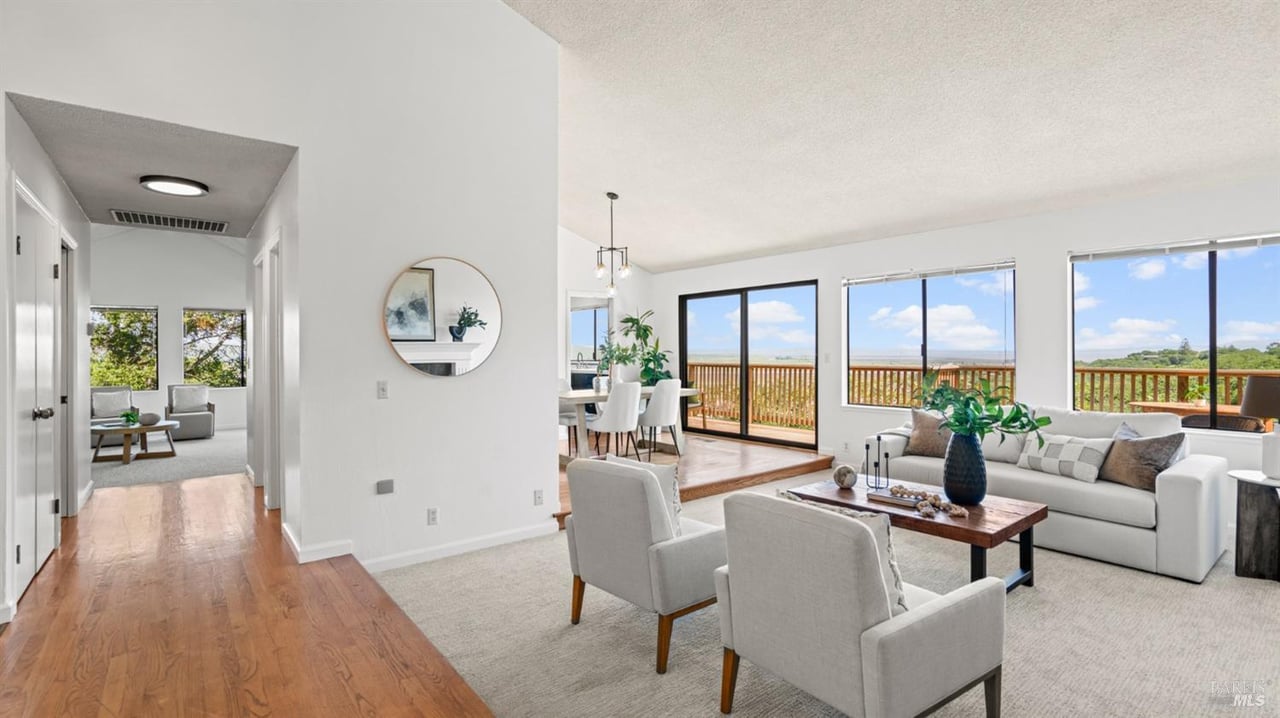 125 Cerro Crest