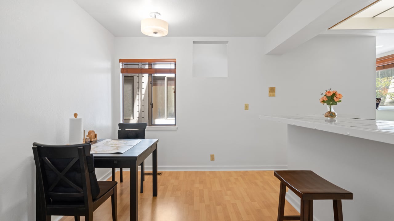 Private Listing
