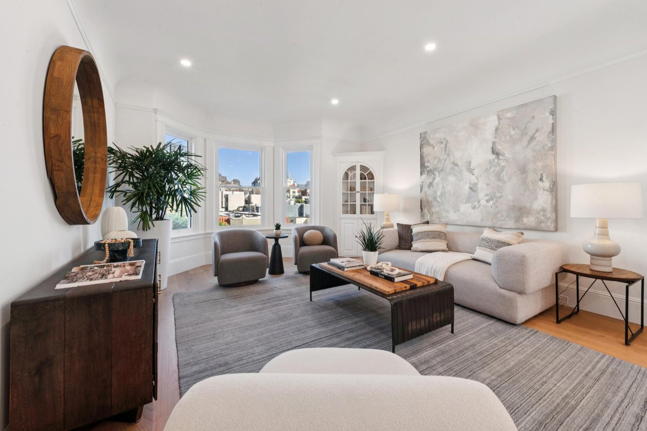 1845 Leavenworth #202