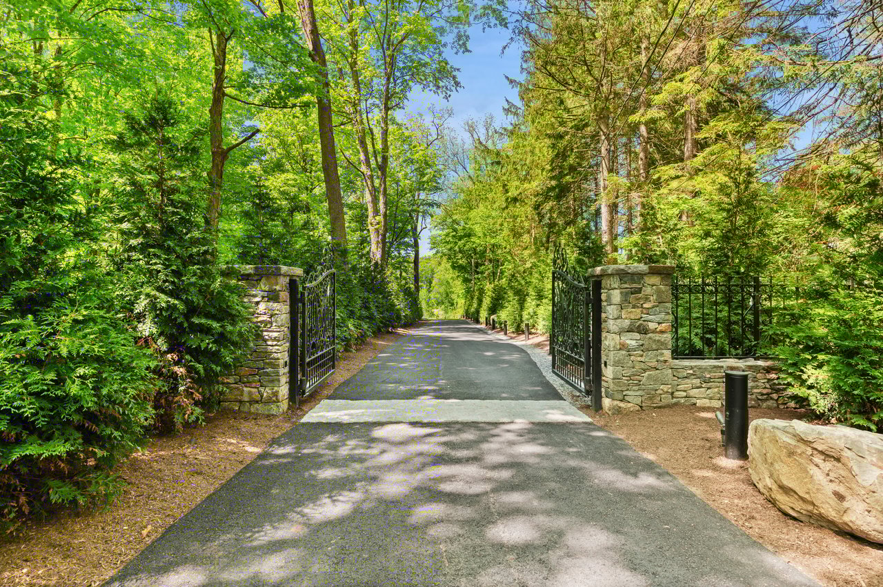 258 Hardscrabble Road