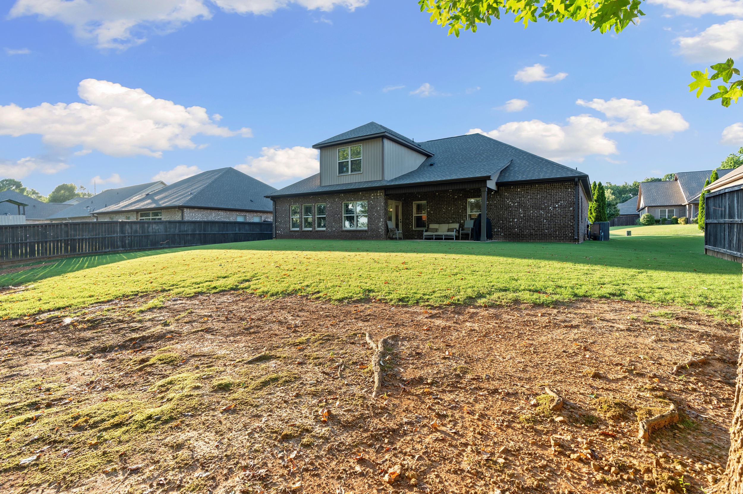 Luxury 4-Bedroom Home with Bonus Room & Gourmet Kitchen!