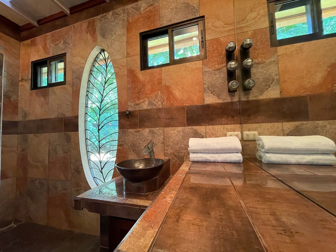 Riverfront Guest House Estate, Uvita, Puntarenas