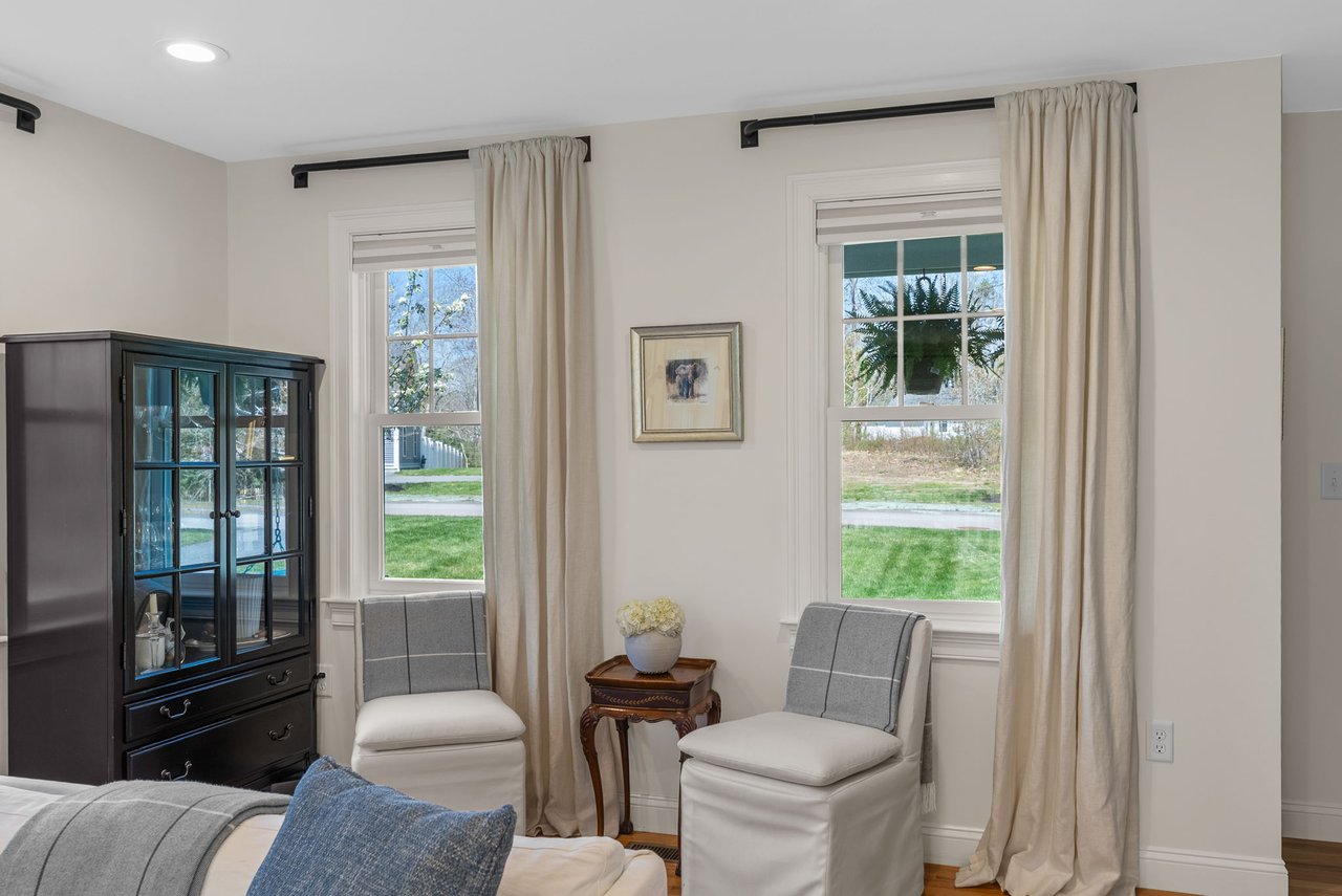 11 Lisa Ln Pembroke, MA 02359