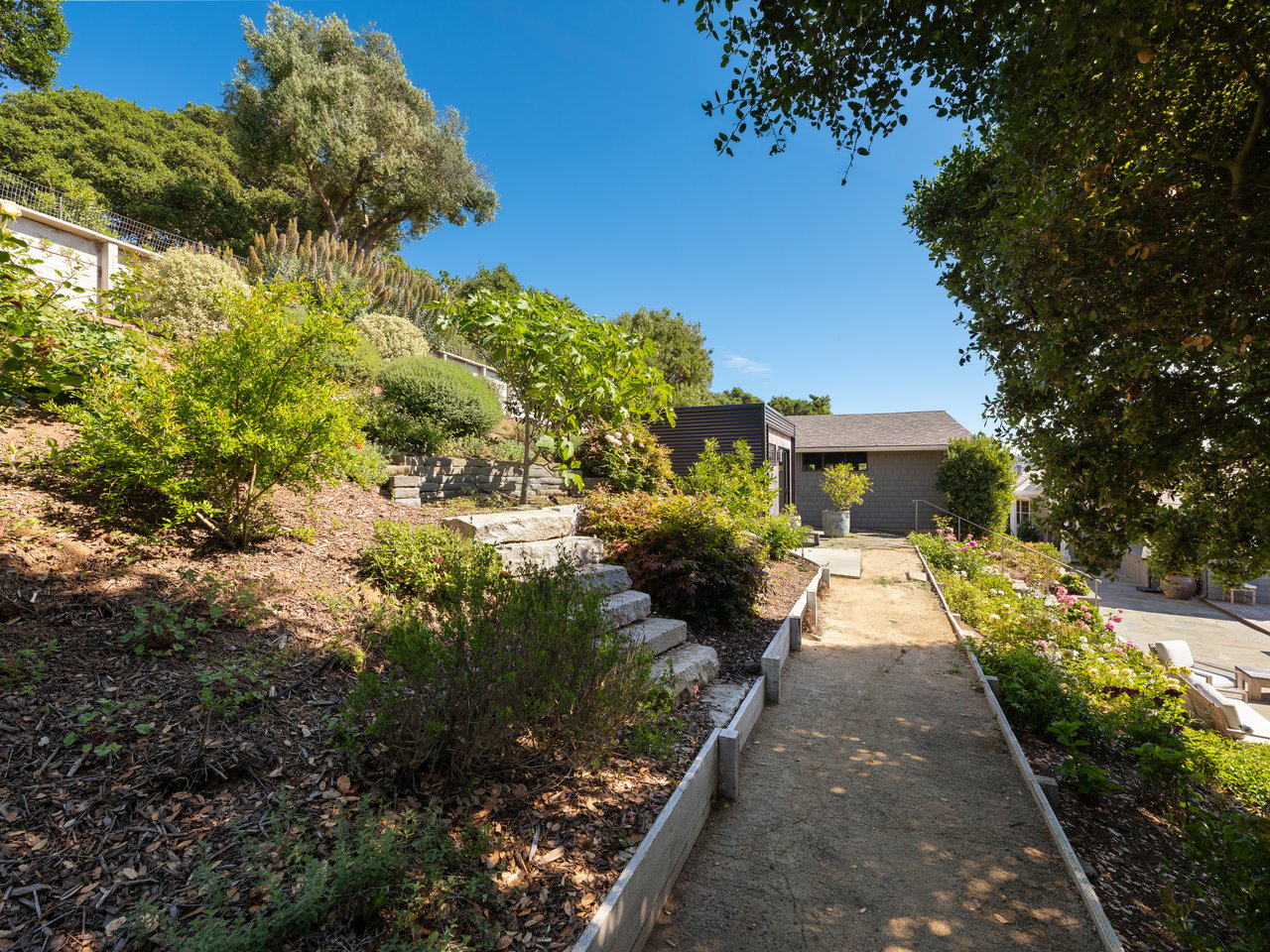 Extraordinary View Residence