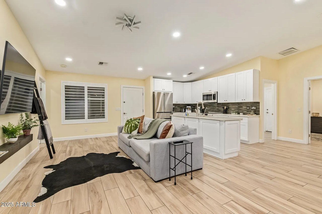 5839 E VOLTAIRE Avenue, Scottsdale