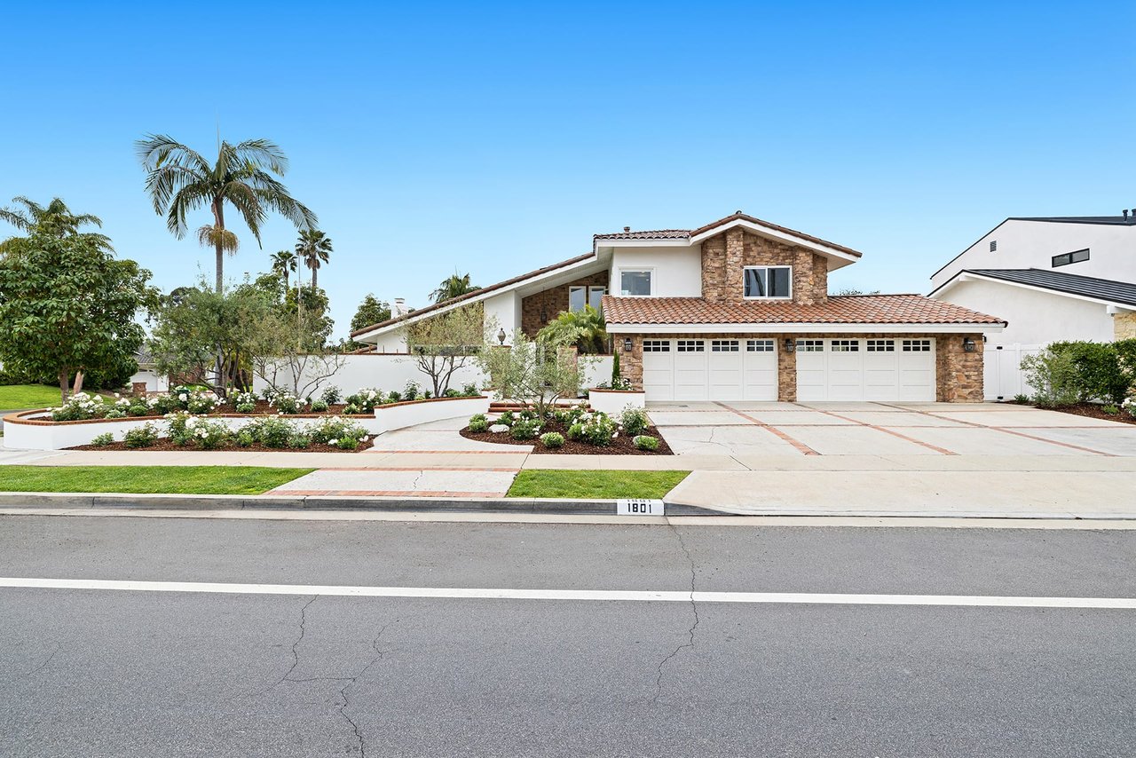 1801 Santiago Drive
