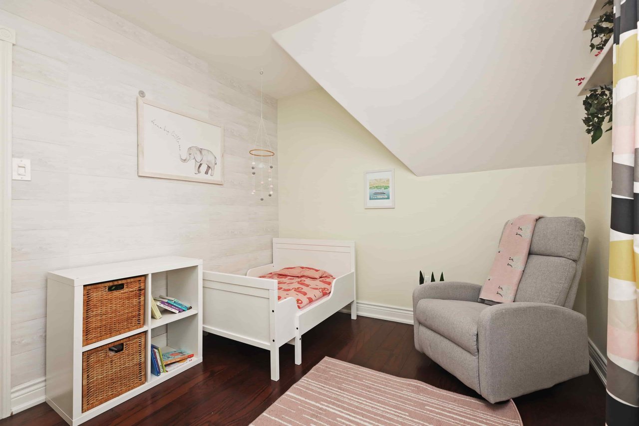 CHARMING DETACHED HOME