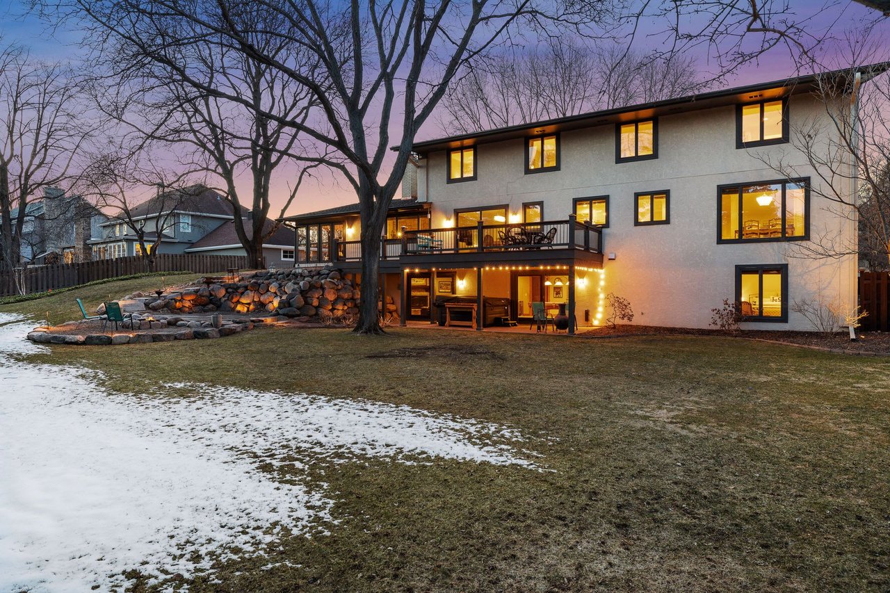 6601 Field Way, Edina