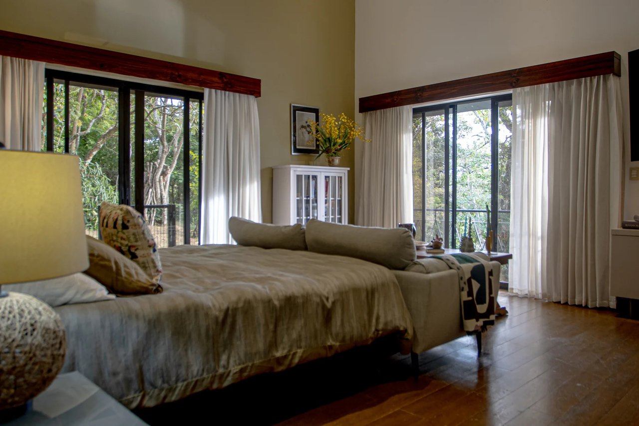 Dual Luxury Homes Estate, Heredia
