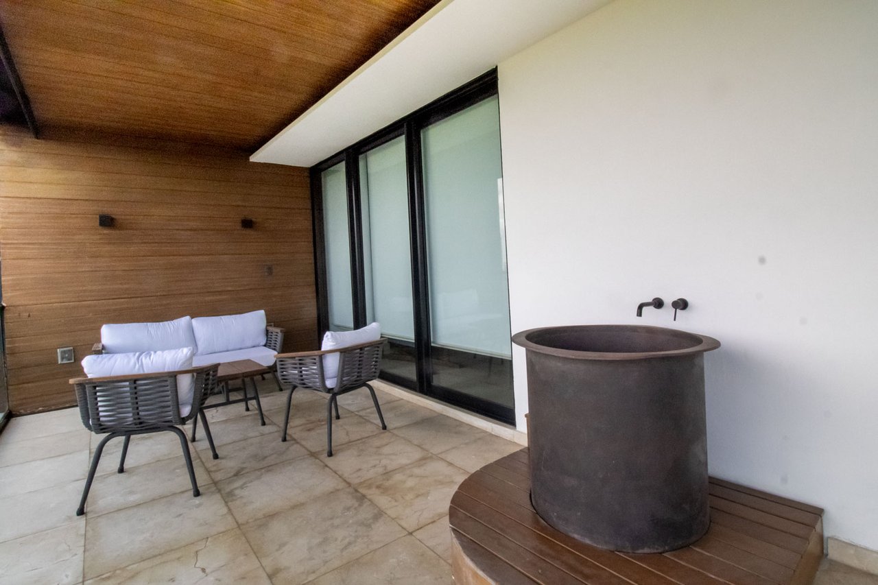 Penthouse | Antaal