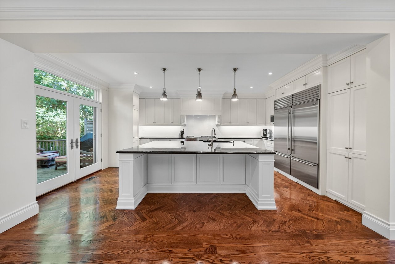 Discerning Style & Functionality