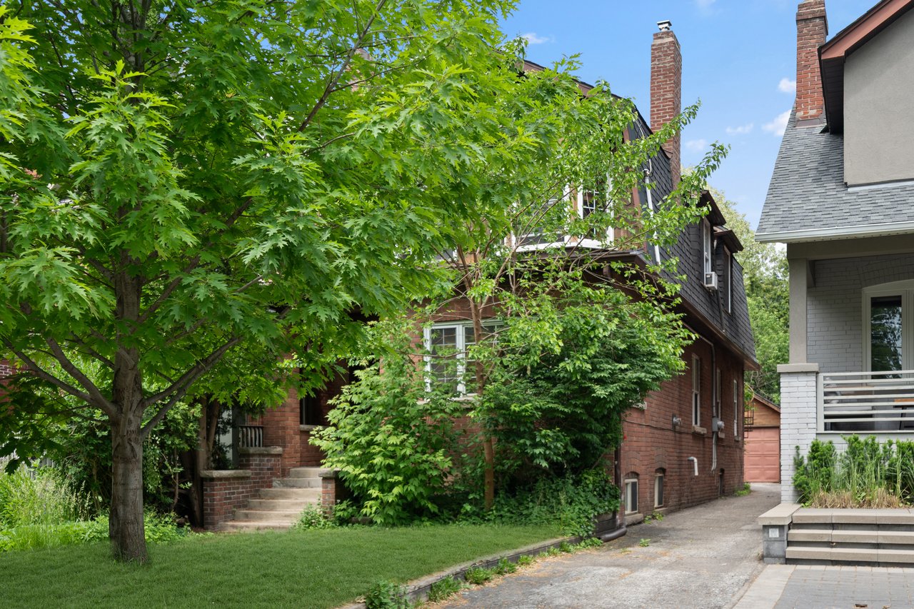 98 Roselawn Avenue